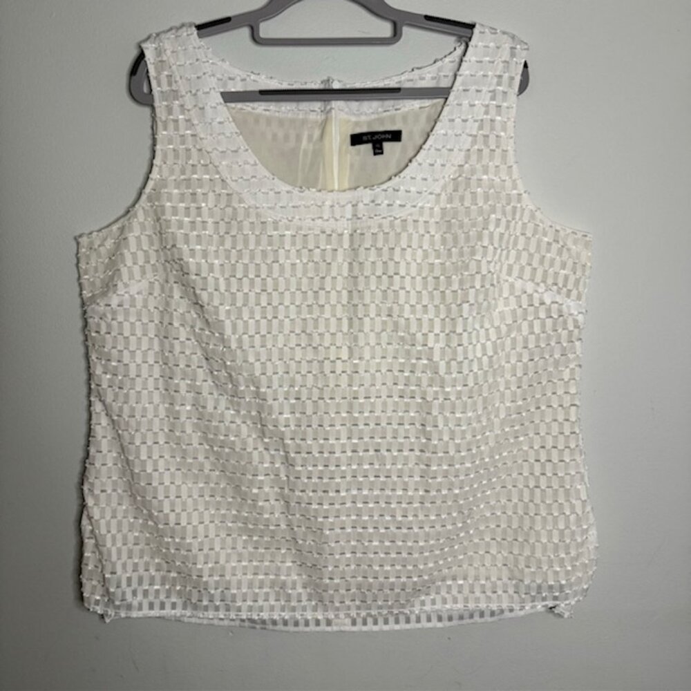 St. John Women's White Sleeveless Blouse Size XL